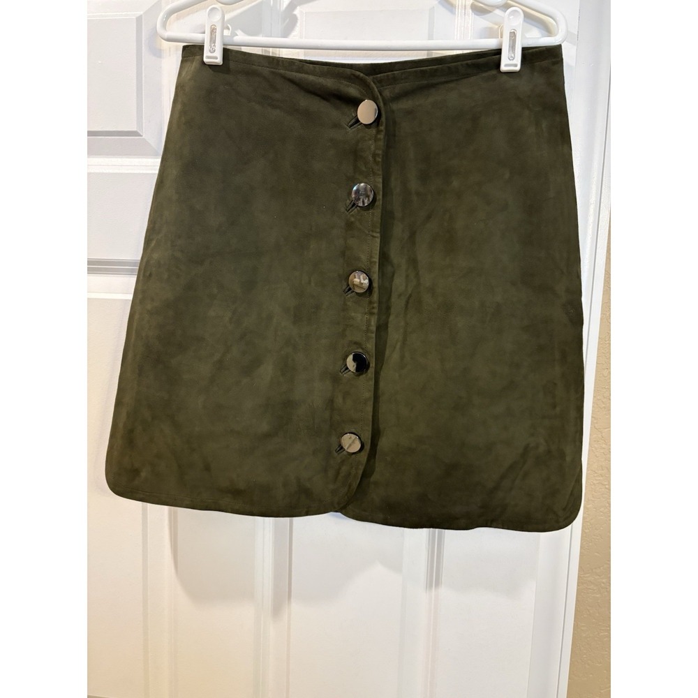 Elie Tahari 100% Lamb Suede Skirt, Large, Classic, Avocado Green, Pristine